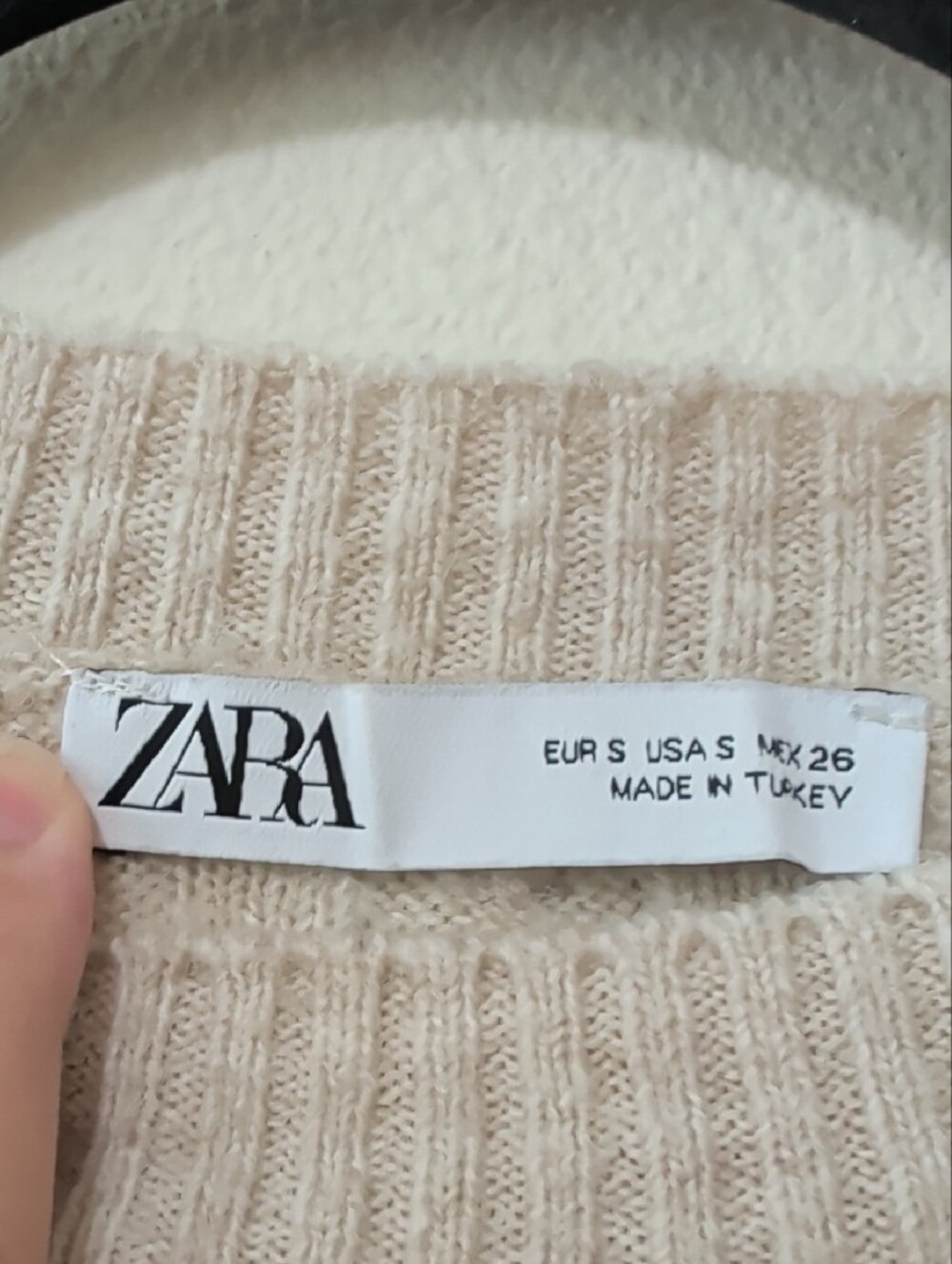 Zara Beige Cable-Knit Crewneck Sweater - Picture 2 of 6